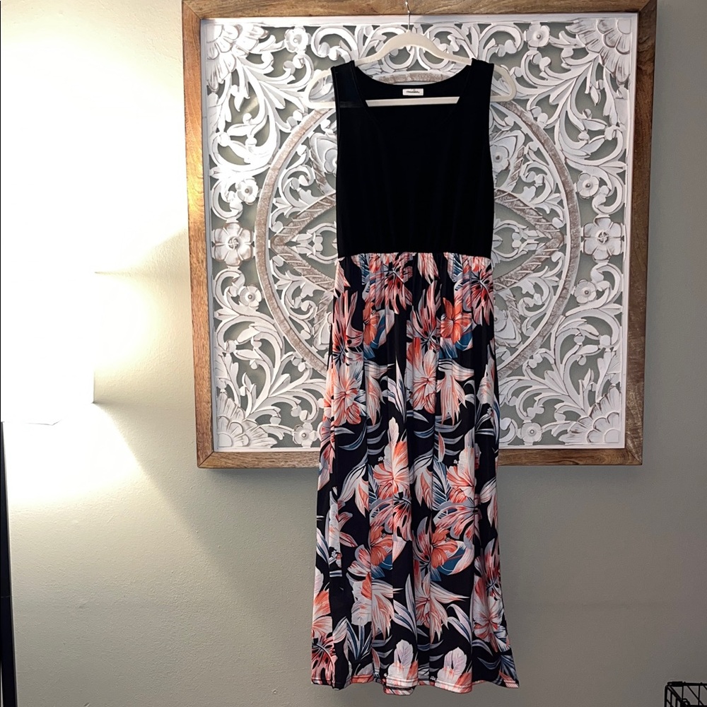 CHICMATCHY Elegant Hawaiian Floral Bottom Black Empire Top Maxi Dress sz M EUC